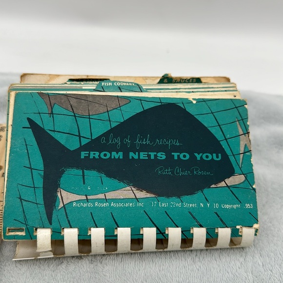 Vintage Recipes “From Nets to You” a log of fish recipes-Trophy & International - Picture 2 of 9